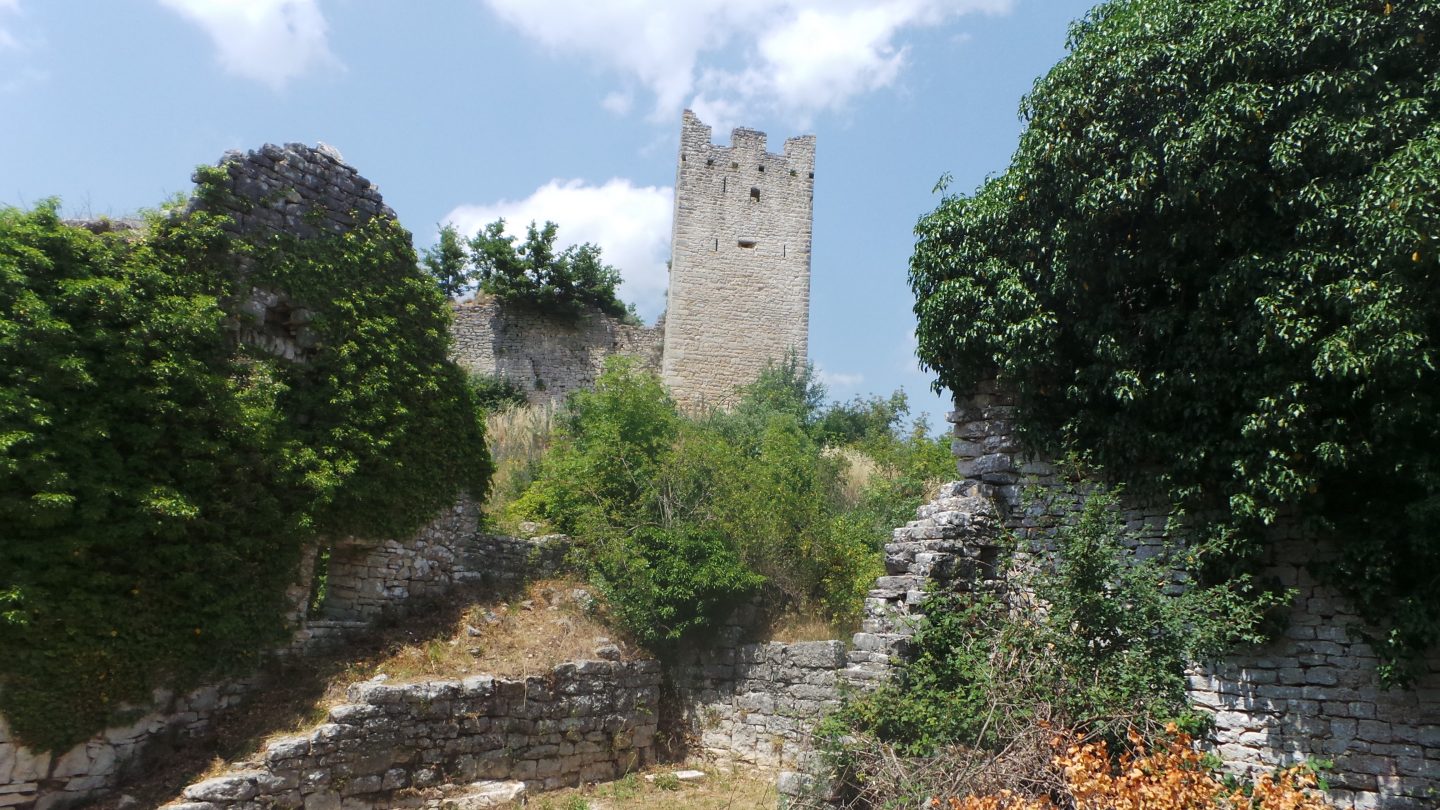 The ruins of Dvigrad